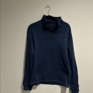Banana Republic Men's Navy Sweater